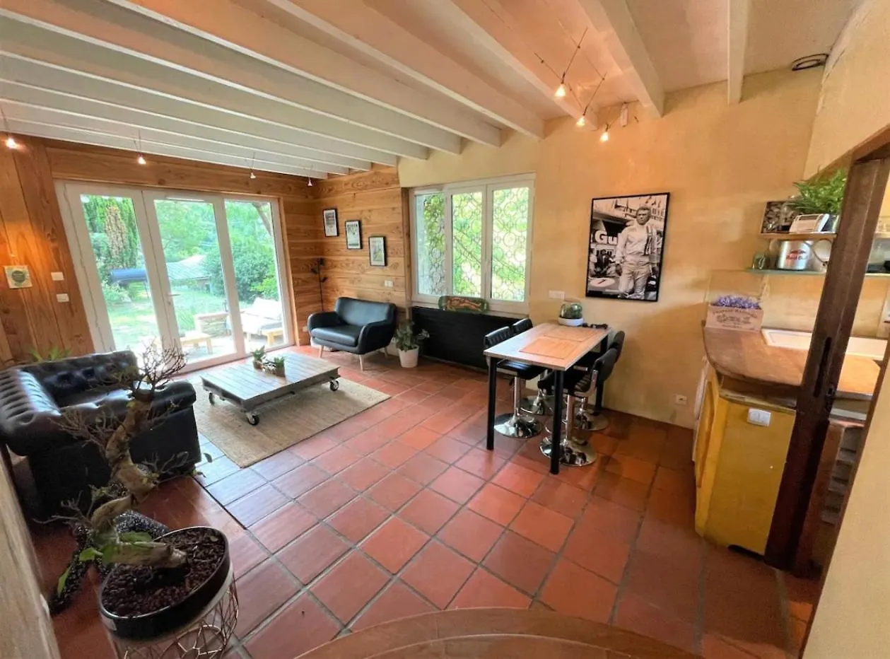 Guest house Logement A Toulouse Dans Un Ecrin De Verdure Hotel France