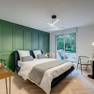 La - Affaire & Detente A Apartment